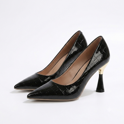 Elegance Heel (Red)