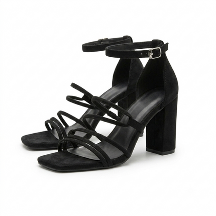 Aura Heels (Black)