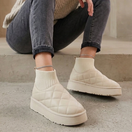 Amara Plush Boot (Cream)