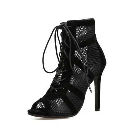 Geneva Heel (Black)