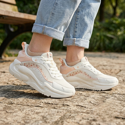 Luna Sneaker (White/Pink)