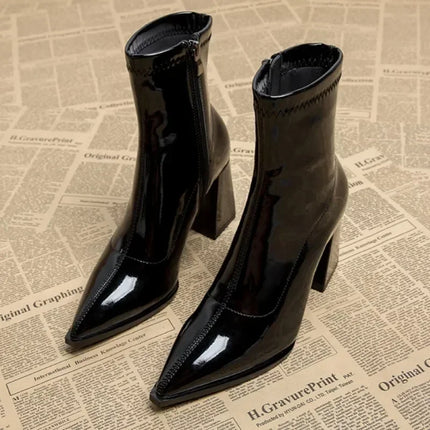 Gwendolyn Ankle Boots (Beige)